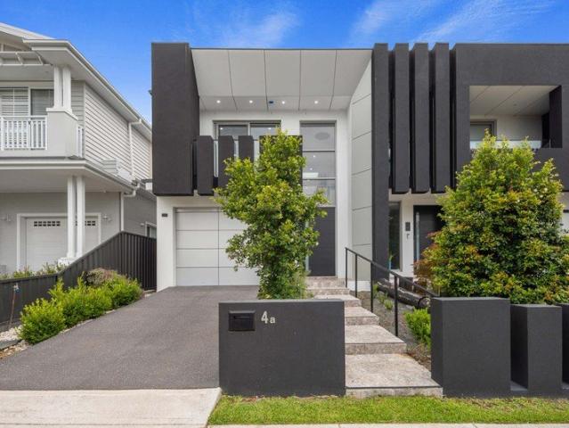 LARGE FULL BRICK DUPLEX