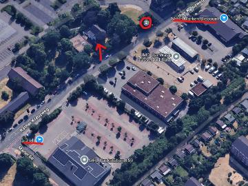 Large fully equipped apartment with parking spaces in Düsseldorf Rath, Dusseldorf Amsterdam Apartments for Rent