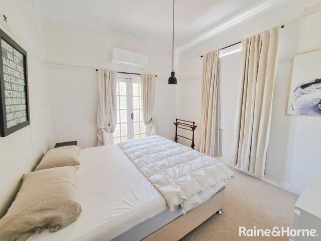 Large fully furnished apartment