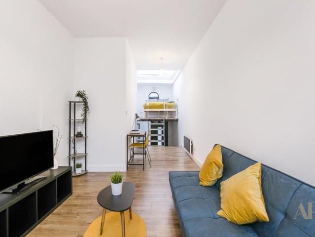 Large Furnished Studio Bills Included Camden Town