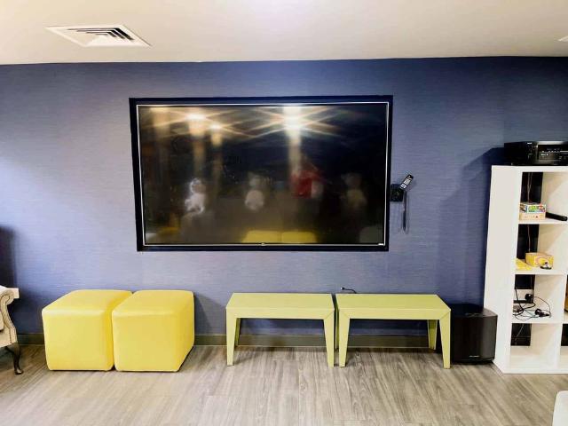 Large High Double Studio