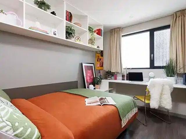 Large High Double Studio