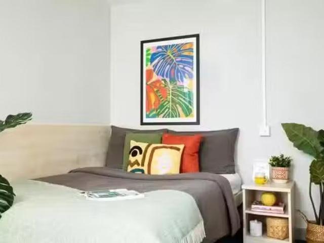 Large Highest Double Ensuite