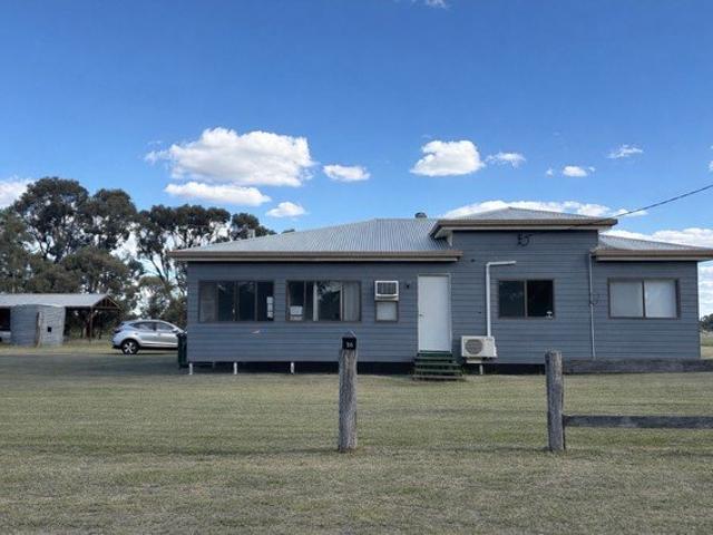 Large Home on 2 blocks of land
