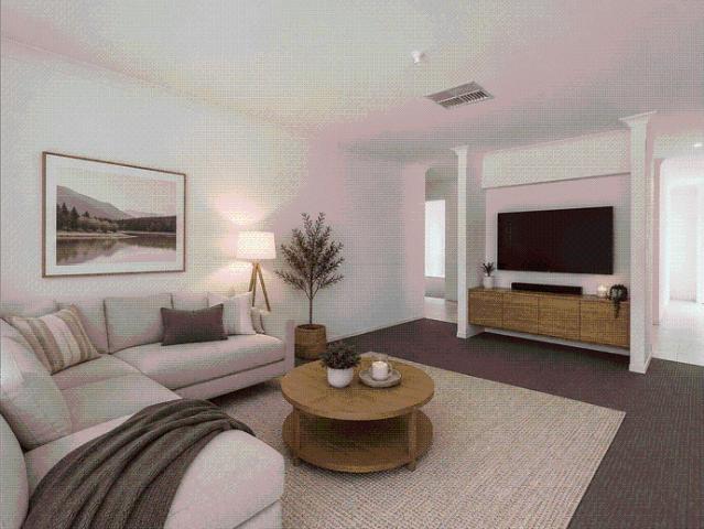 Large Home Ready To Move In Must See!