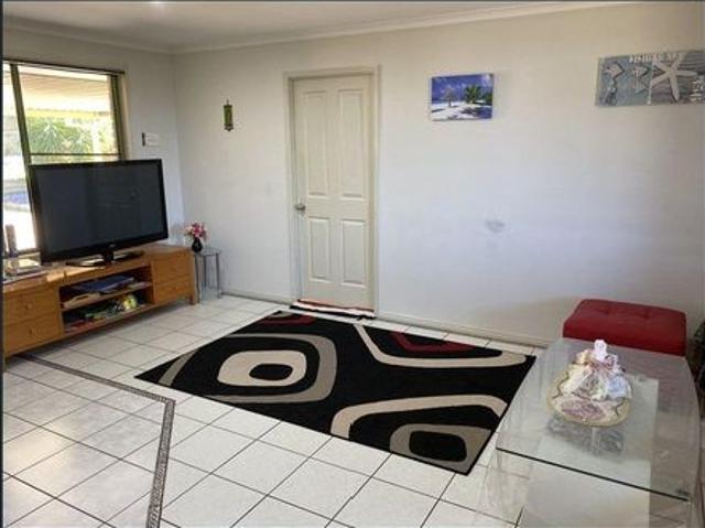 Large home with pool in Tinana Greens Estate