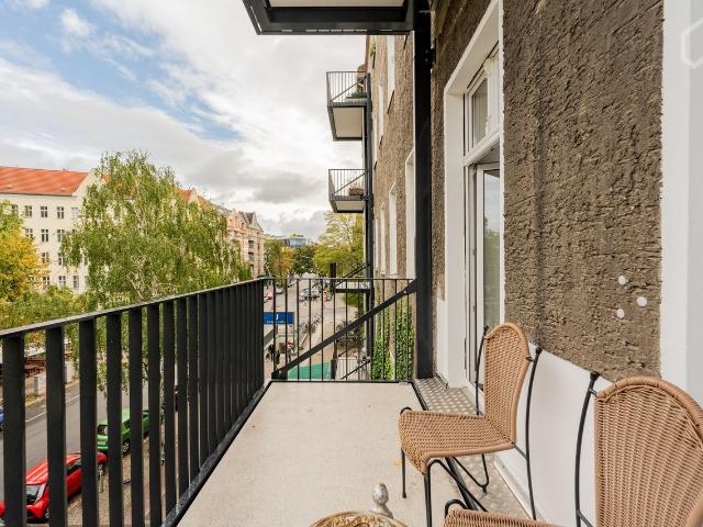 Large homely flat in Mitte Moabit, Berlin Amsterdam Apartments for Rent
