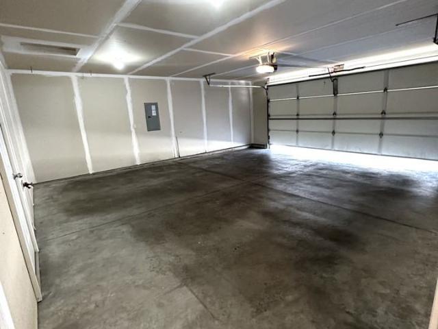 Large Homes In Sioux Falls for Rent 3 Bedroom Home for Rent at S Beal Ave, Sioux Falls, SD 57108