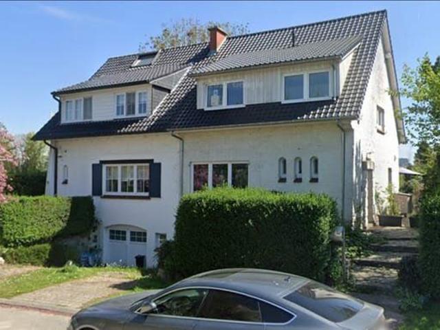 Large house with garden for rent in Wemmel