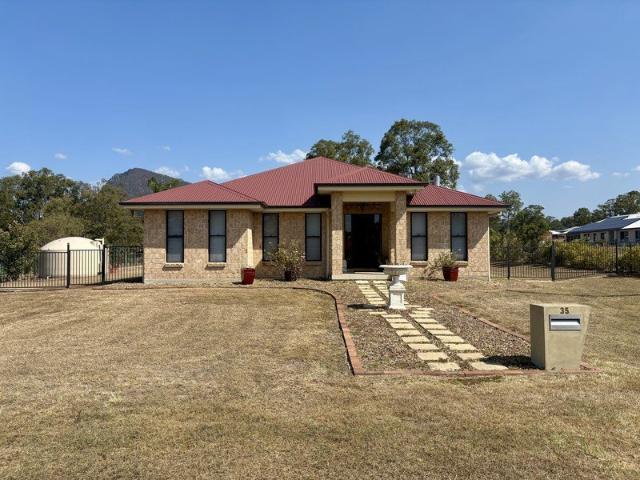 Large house block with ample space