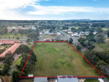 Large land offering Prime Location