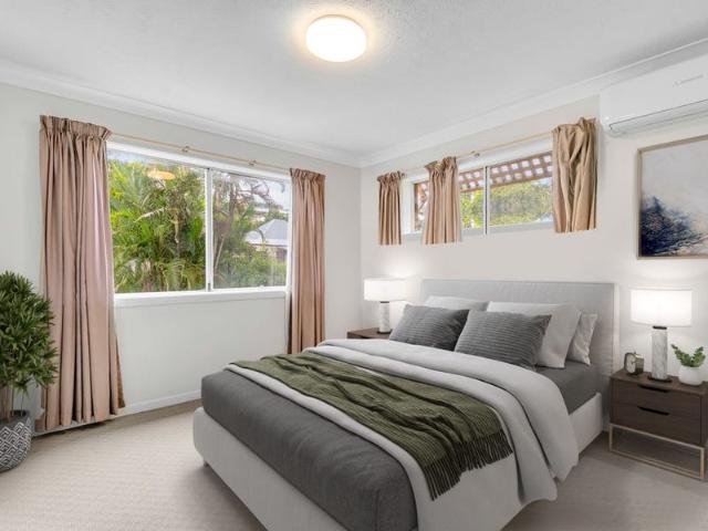 Large, Light filled 2 Bedroom Apartment | 2 Bathrooms | 2 Car Garage | 2 Balconies