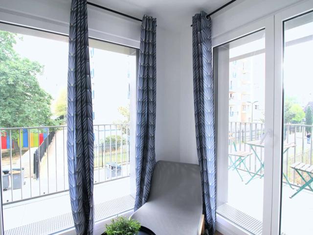 Large luminous bedroom 11m² CL30