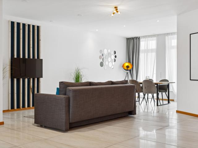 large, modern, fully equipped, parking space, kitchen near Koblenz