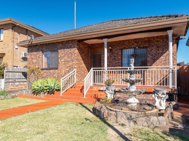 Large North Facing 596.1sqm 4 Bedroom Family Home in the Heart of Concord