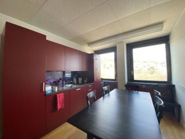 Large office in Neuchâtel / doctor's office