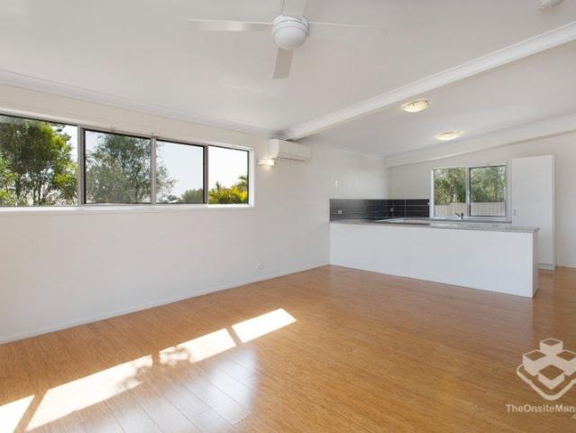 Large, modern cottage bills included min. 3mth lease