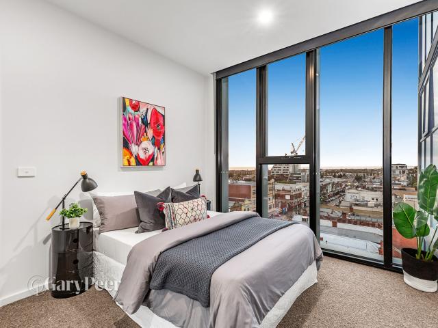 Large one bedroom apartment