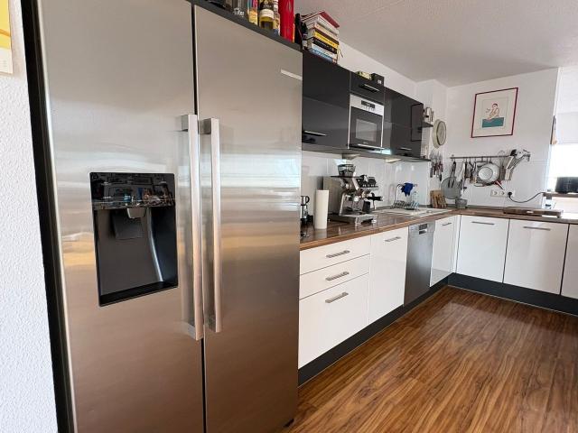 Large Penthouse in the Heart of Dresden, Dresden Amsterdam Apartments for Rent