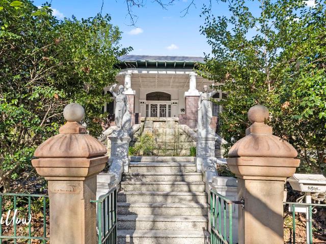 Large Period Family Home!
