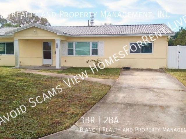 Limited Time Offer: $500 Off Your First Month. Large Pool Home w/ Huge Yard, New Kitchen Easy access to St Pete