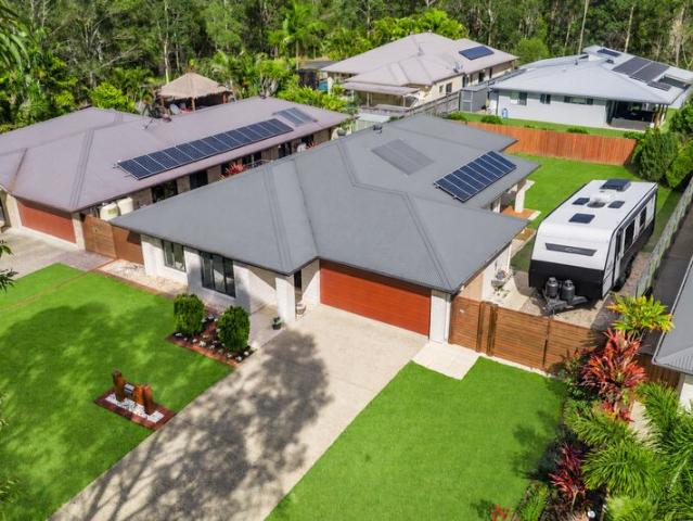 Large plantation home Build your shed & pool BYO Caravan!
