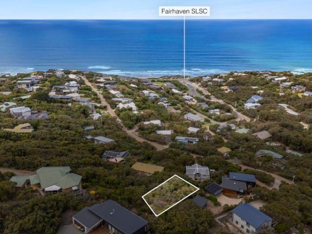 LARGE PRIVATE BLOCK WITH VIEWS