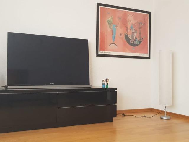 Large, private terrace! Modern temporary living in Mönchengladbach, Monchengladbach Amsterdam Apartments for Rent