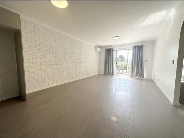 LARGE RENOVATED TWO BEDROOM UNIT
