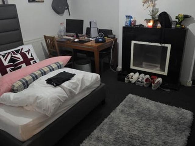 Large Room | All Bills Included | East Dulwich