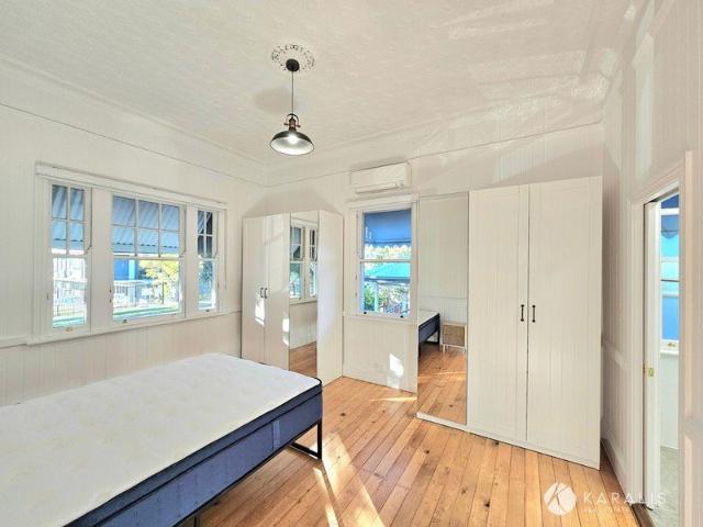 Large rooms fully furnished with air conditioning