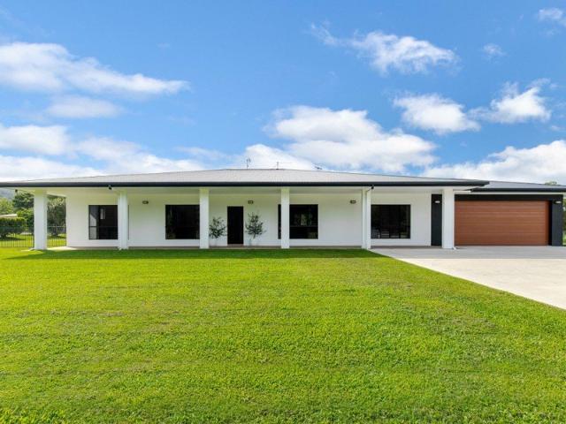 LARGE RURAL RETREAT