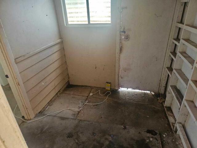 Large Shed with concrete floor