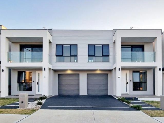 Large Size 4 Bedroom Townhouse within Schofields Public School Catchment. Ready To Move In. Last Few Available, Inspect to Secure Your Dream Home