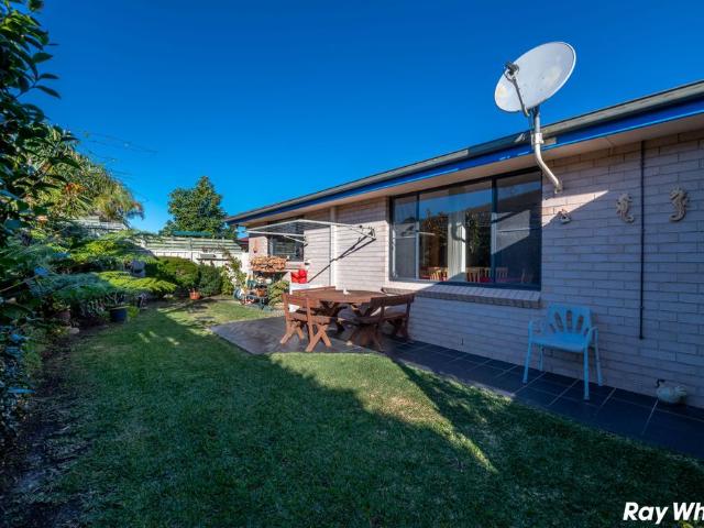 LARGE SPACIOUS 4 BEDROOM HOME!