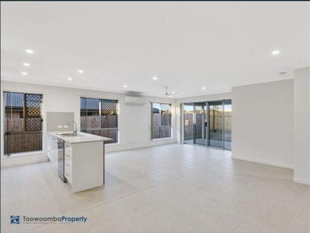 Large Spacious Family Home, Perfectly Placed, what an opportunity!
