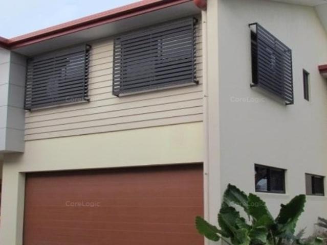 Large split level unit