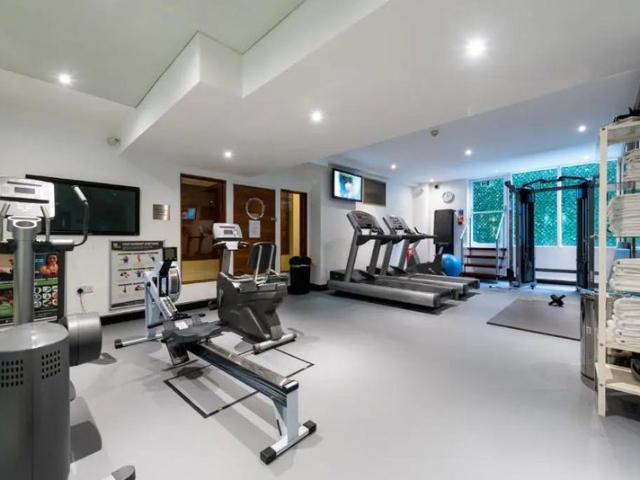 Large Studio Kensington & Chelsea