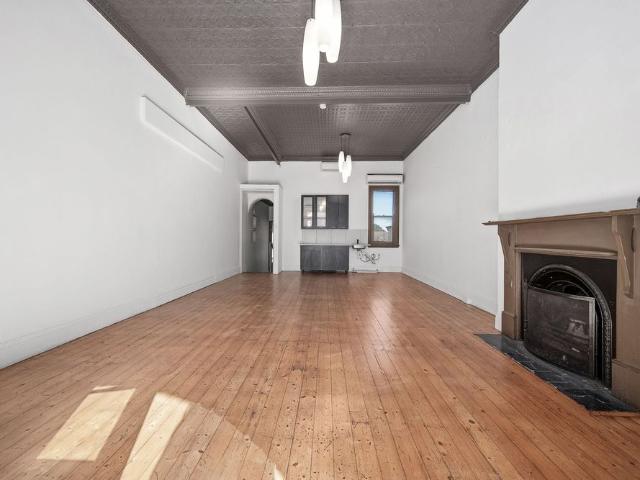 Large Unfurnished Studio Room with Private Balcony in the Heart of Haberfield