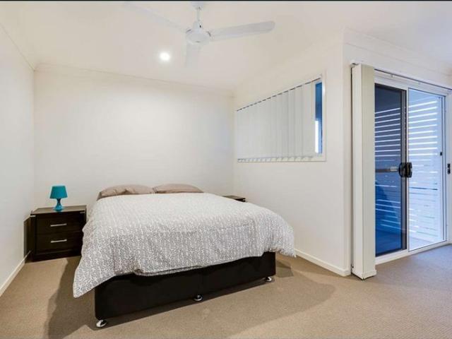 LARGE STUDIO UNIT WITH PARKING & STORE ROOM