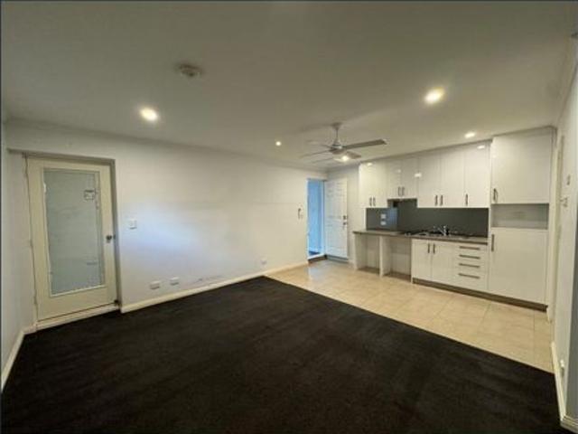 Large Stylish Family Home Offering Versatile & Comfortable Living