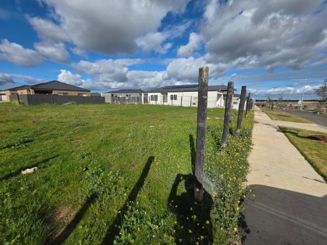 Largest land for sale in estate. Directly opposite estate park