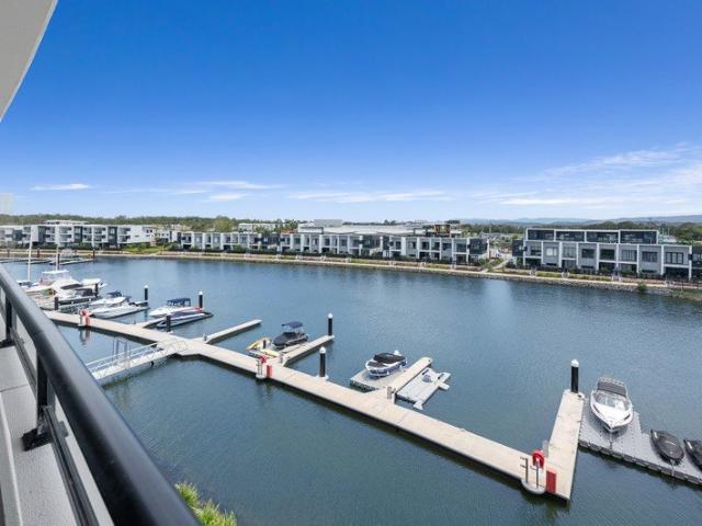 Largest 174m2 Waterfront Apartment with Water & Hinterland Views, 3 Bedrooms, 3 Ensuites, Study & Optional 12m Marina Berth