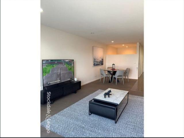 LARGEST 1 BEDROOM IN THE COMPLEX PLENTY HILL APARTMENTS! *FURNISHED