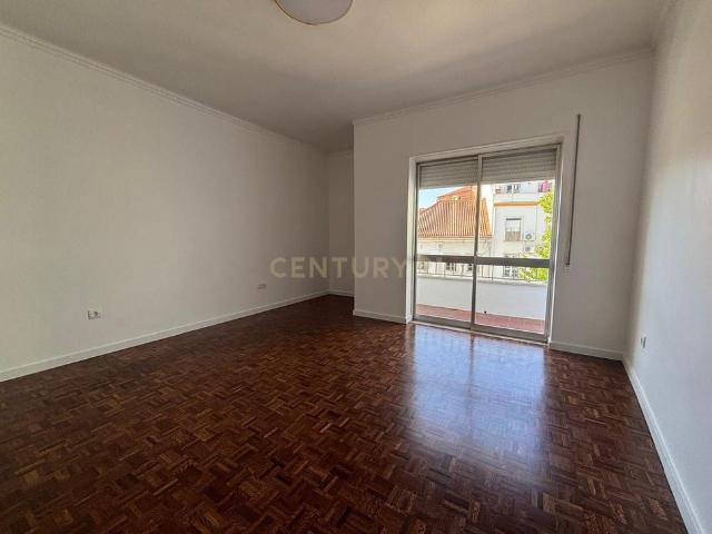 Largo 5 de Outubro 2, 3100 443 Pombal, Portugal, Pombal, Lisbon 3100 443