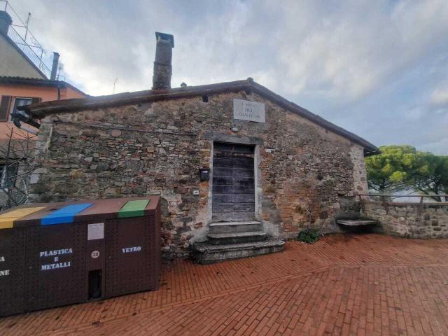 LARGO DEL BASTIONE 3 quadrilocale 120mq
