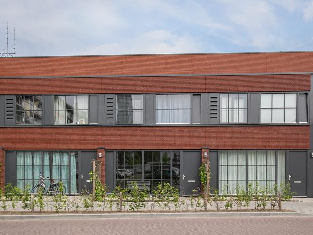 lariksplaats 2 tilburg