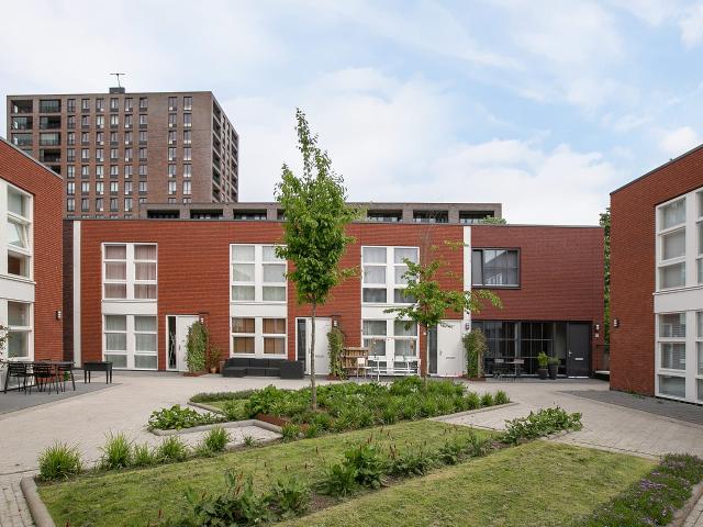 lariksplaats 62 tilburg