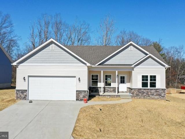 249 Larimar Ln, Inwood, WV 25428