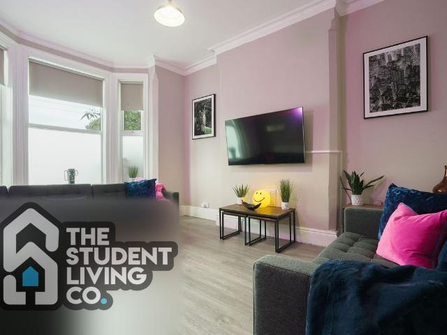 Larkdale Street, Arboretum NG7, 9 bed shared accommodation to rent, £6,045 pcm | PrimeLocation
